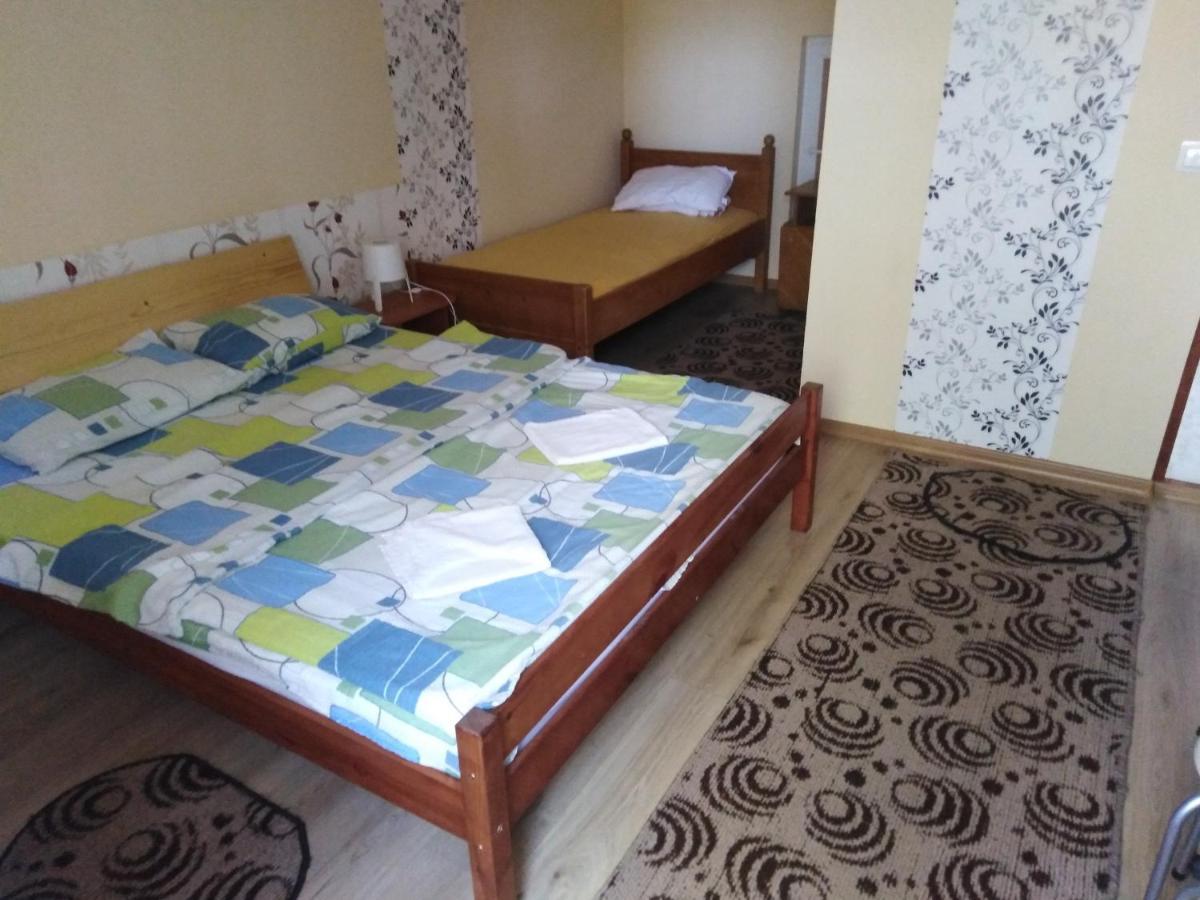 Casa De Vacanta Zsenik Vendeghaz Sovata Exteriör bild