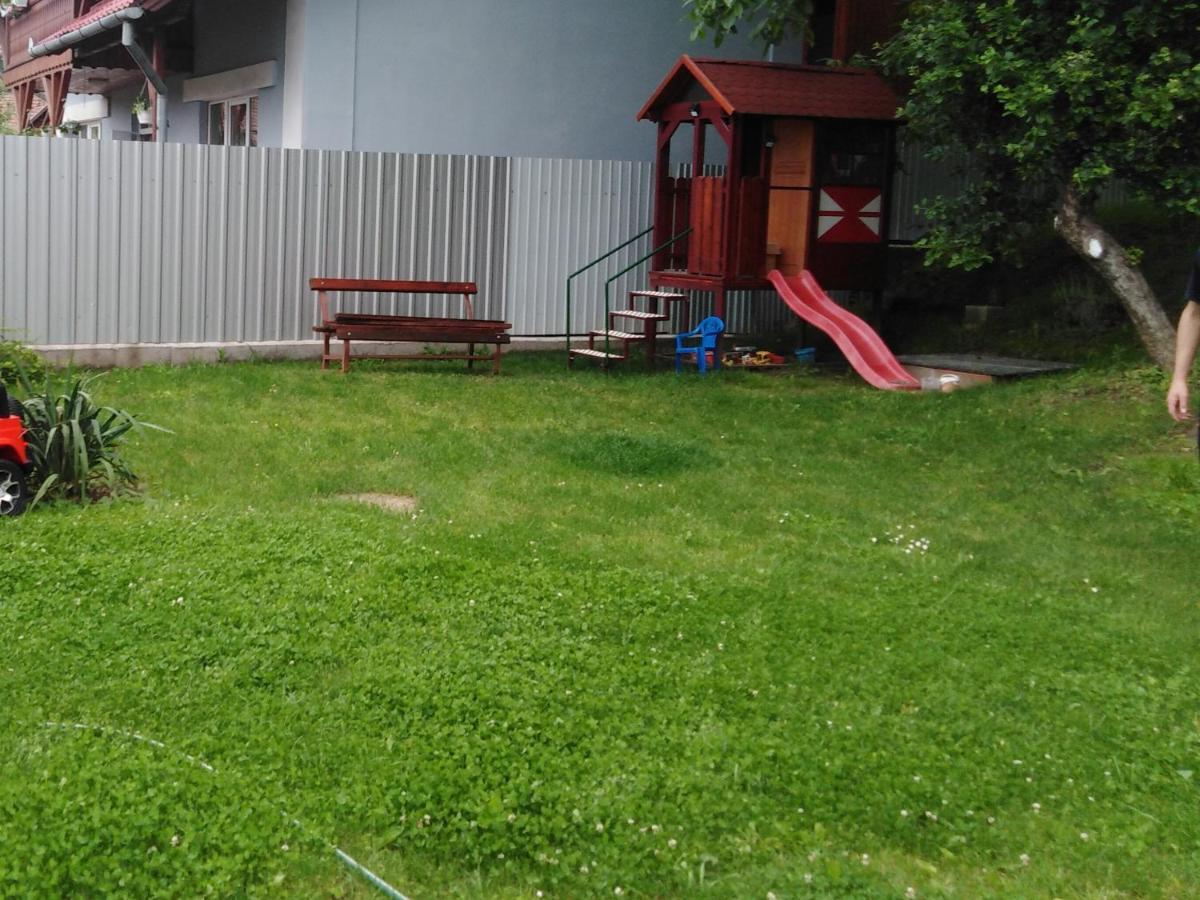 Casa De Vacanta Zsenik Vendeghaz Sovata Exteriör bild